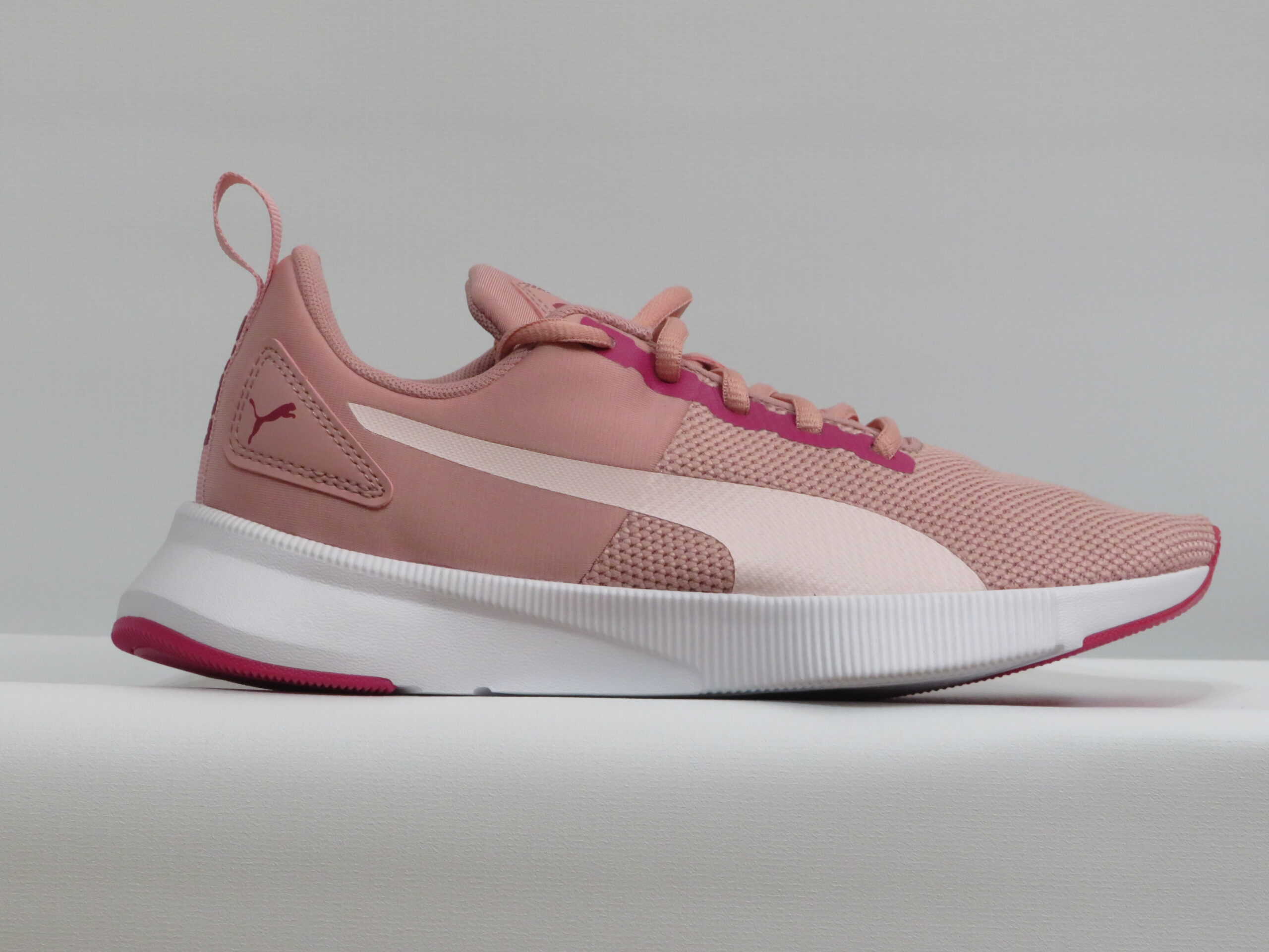 ZAPATILLAS PUMA FLYER RUNNER ROSA 1 ZAPATILLAS PUMA FLYER RUNNER ROSA