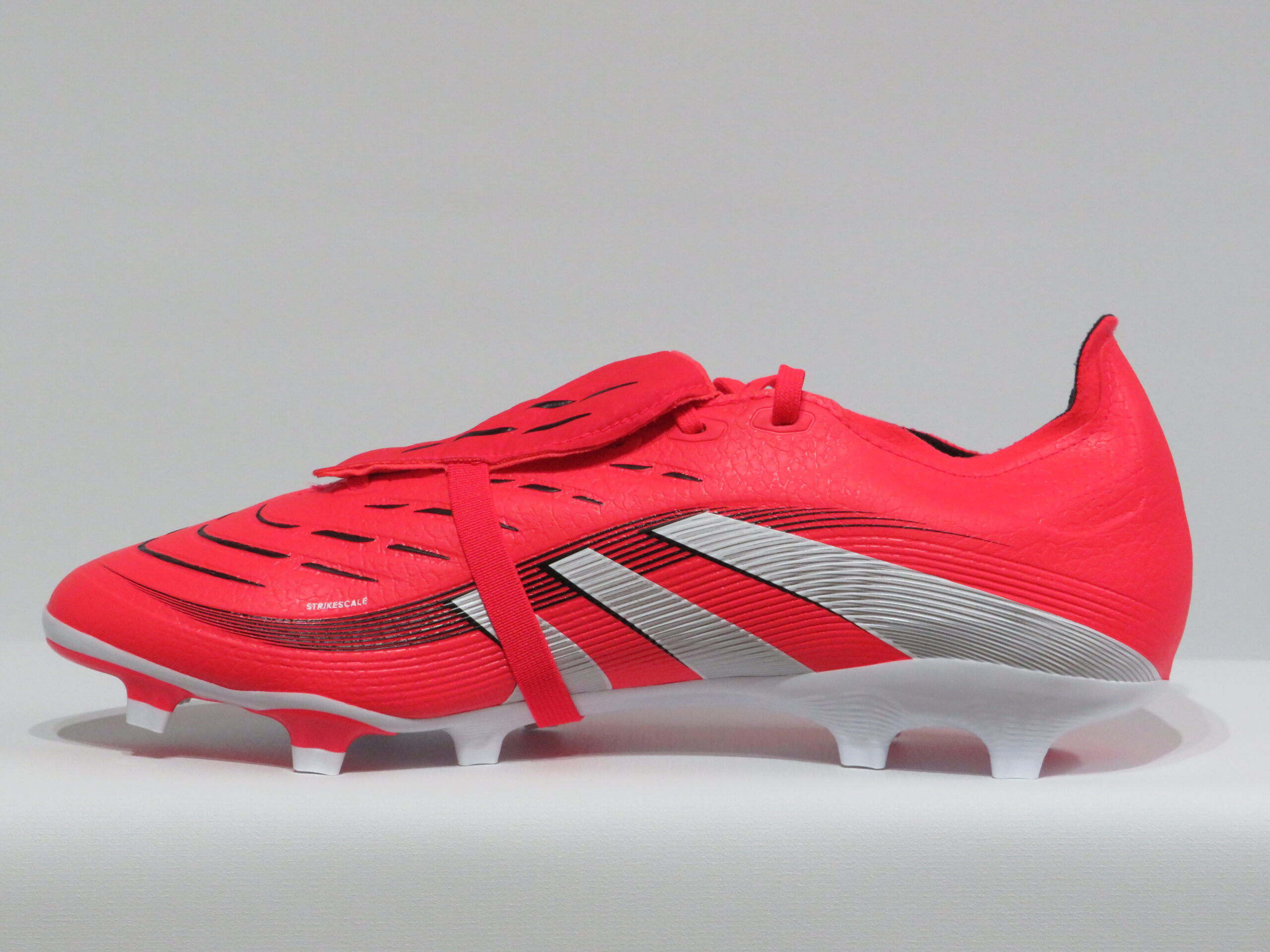 BOTAS DE FUTBOL ADIDAS PREDATOR LEAGUE FT FG/MG ROJO 2 BOTAS DE FUTBOL ADIDAS PREDATOR LEAGUE FT FG/MG ROJO - Imagen 2